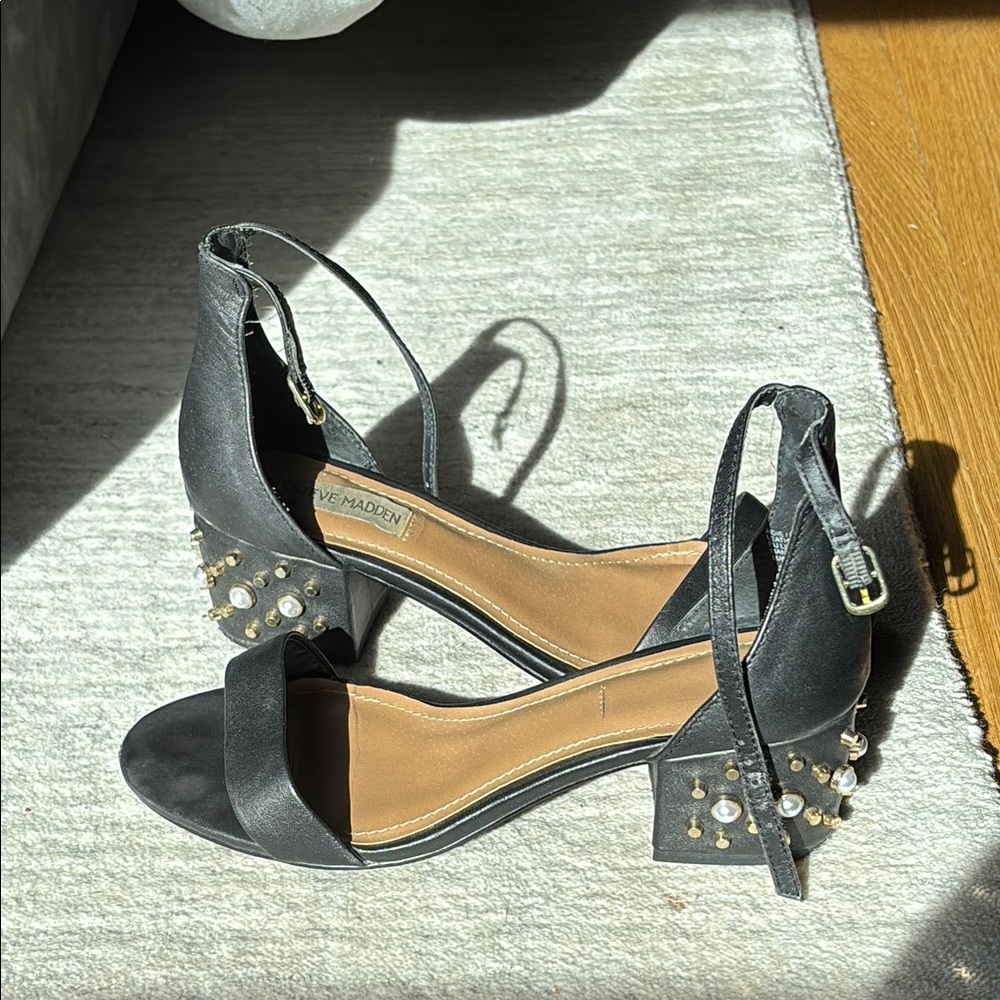 Steve Madden Black embellished Sandals with Ankle Strap